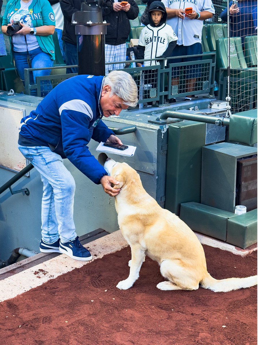 Mariners's tweet photo. Our smile. Our joy. Our voice. #FarewellRick https://t.co/uULewD4Nzv