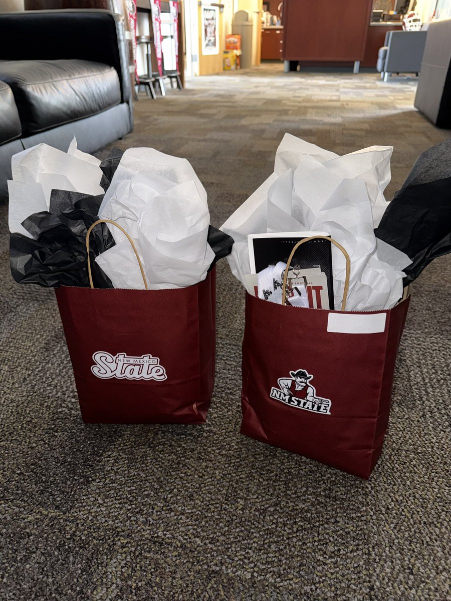 shevaunjudon's tweet photo. First Official Visit weekend as an Aggie in the books! π΅π
Grateful for the opportunity to help bring it all together and create a great experience for our recruits and their families.
Proud to be an Aggie! π€
#AggieUp | #NMStateFootball https://t.co/hKP1iCszxk