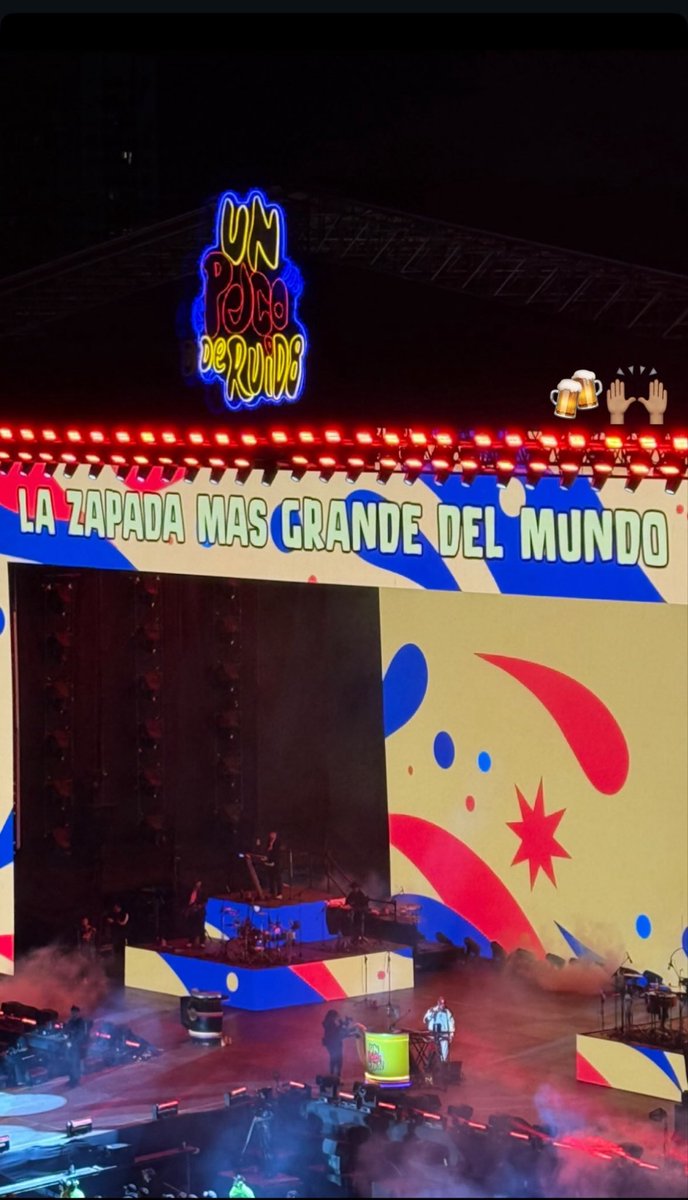 medierbak's tweet photo. tengo una amiga del secundario que fue a un ¿estadio? a ver UN POCO DE RUIDO este pais no tiene retorno https://t.co/XUZHPUPsiY