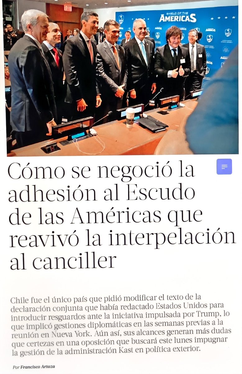cleporati's tweet photo. ¿Cómo se negoció...? Pero por favor, ¡de que estamos hablando! La palabra negociar lleva implícito un acuerdo mutuo, que si existe en lo ideológico, pero, en relación a la "adhesión" al Escudo de las Américas...fue imposición.  
Entiendo q exista afinidad del medio con el Gobierno, pero ... q no se note tanto.