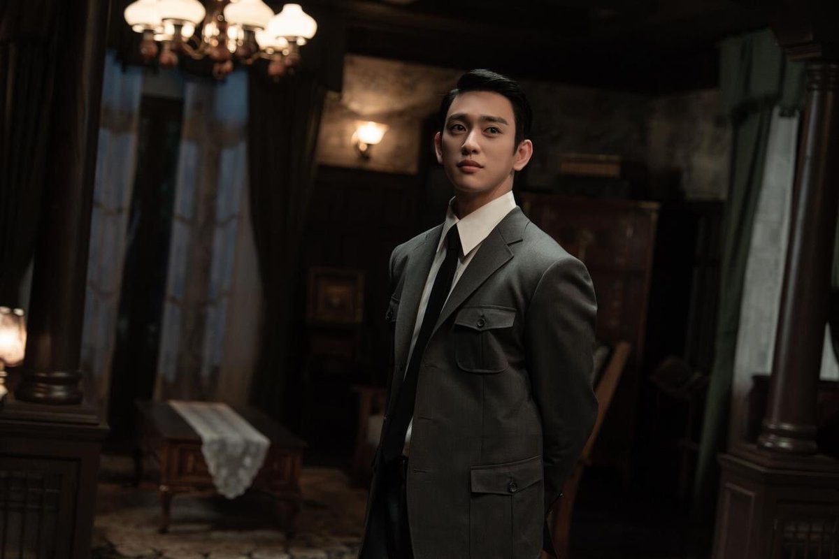 peachpage_net's tweet photo. 박진영, “김태웅과 사토 히데오”…두 이름 지닌 경성 엘리트로 복귀 #100일의거짓말
https://t.co/Zzz7fM6gbt 

#박진영 #진영 #ParkJinYoung #Jinyoung https://t.co/ZeMGMVpxem