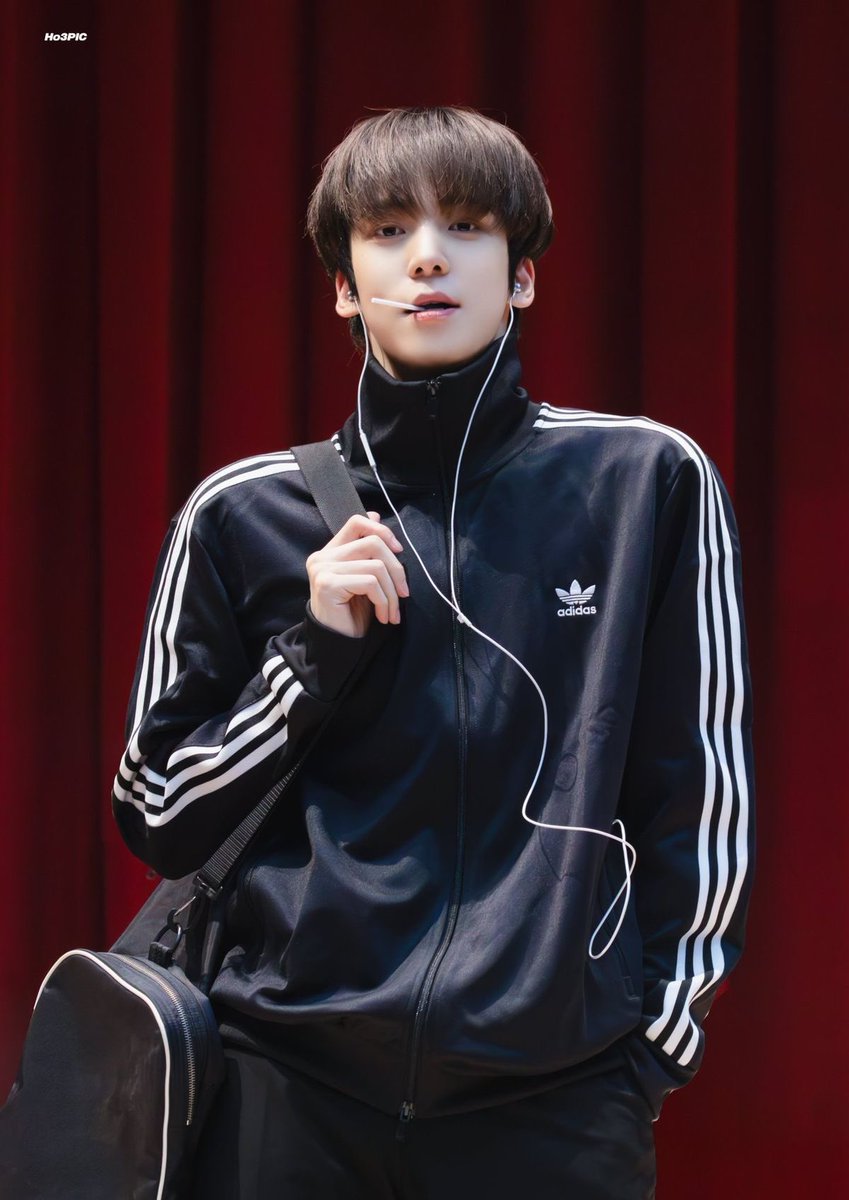 flux__9's tweet photo. 내가 진짜 좋아하는 윤호 사진.. 얼굴력 ㅈㅉ 미치셧다 네……. https://t.co/sQgoWQvfuG