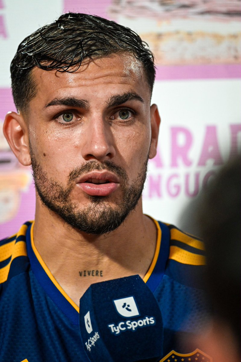 Copa_Argentina's tweet photo. Leandro Paredes, el capitán de @BocaJrsOficial ©️🇸🇪 https://t.co/uaVJpfBKbO