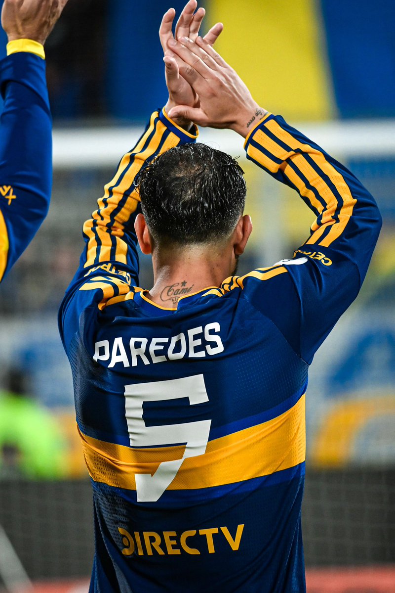 Copa_Argentina's tweet photo. Leandro Paredes, el capitán de @BocaJrsOficial ©️🇸🇪 https://t.co/uaVJpfBKbO