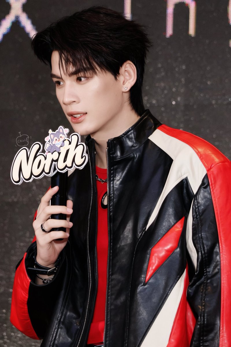Chiziyyyyy's tweet photo. 🏎️
#Jaonorth  #northotto 
#NorthOttoFansignInChongqing https://t.co/ZSWBSc3Or8