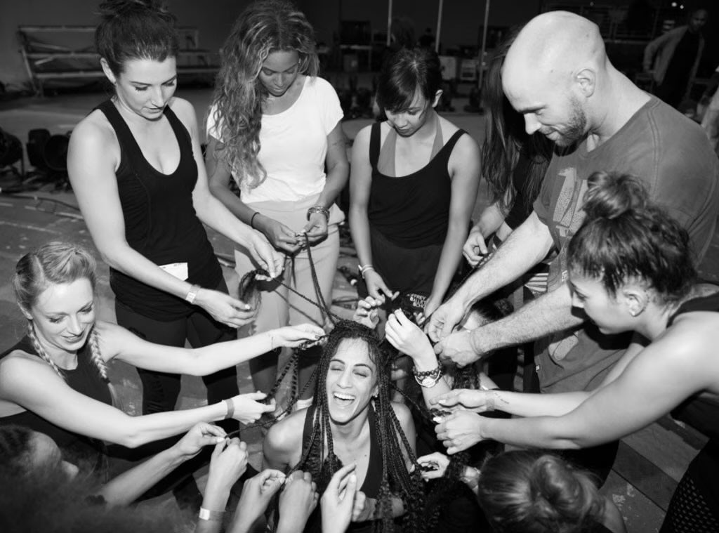 B7Album's tweet photo. Throwback: Beyoncé rehearsing for the 2014 #VMAs https://t.co/r2jCEZaygg
