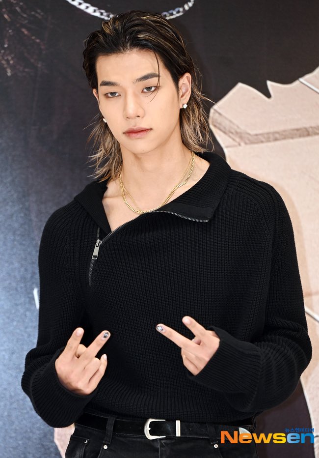 aboutadp's tweet photo. TARZZAN &amp; WOOCHAN at the MUSINSA Pop-Up Store for “CRASH” https://t.co/rNXPtGtQ4w