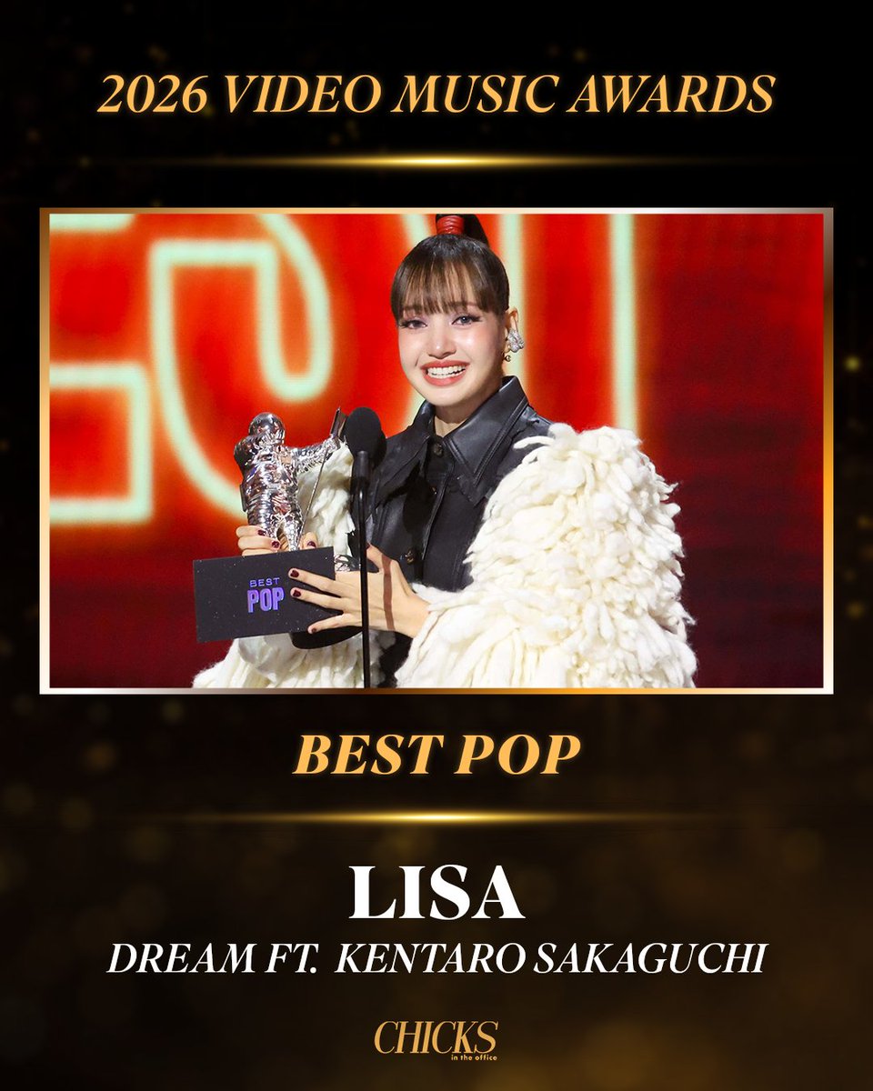 ChicksInTheOff's tweet photo. Lisa takes home the first award of the night at the #VMAs for Best Pop 👏 https://t.co/q2RYGYINrt