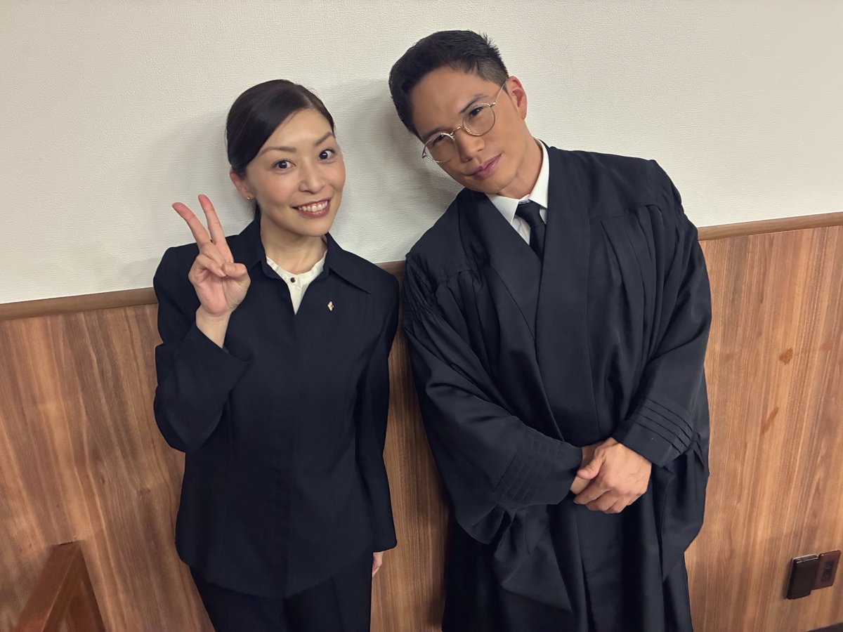 chikappoiuchida's tweet photo. 『#世にも奇妙な物語 FODの特別編』
#4『#人権逆転裁判』
#FODプレミアム で配信スタートしました⚡️
被告はAI搭載スマートスピーカー"アレテ"。
「私を、ひとりの人間として裁いてください」ー

とてもタイムリーなオリジナルストーリー。
是非ご覧ください👀 https://t.co/Ww2NS9XWbK