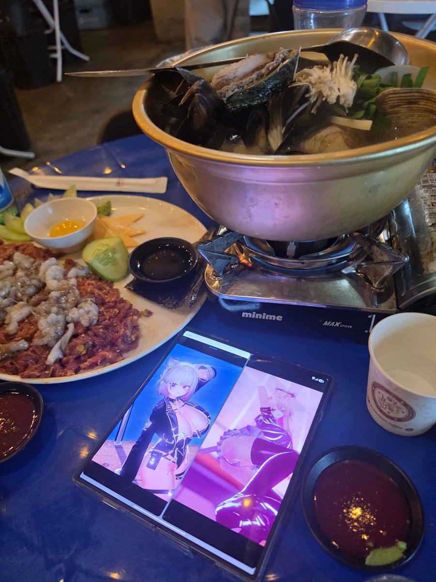 cute_sue_vrc's tweet photo. 잘먹었습니다 https://t.co/mlyrk51SyR