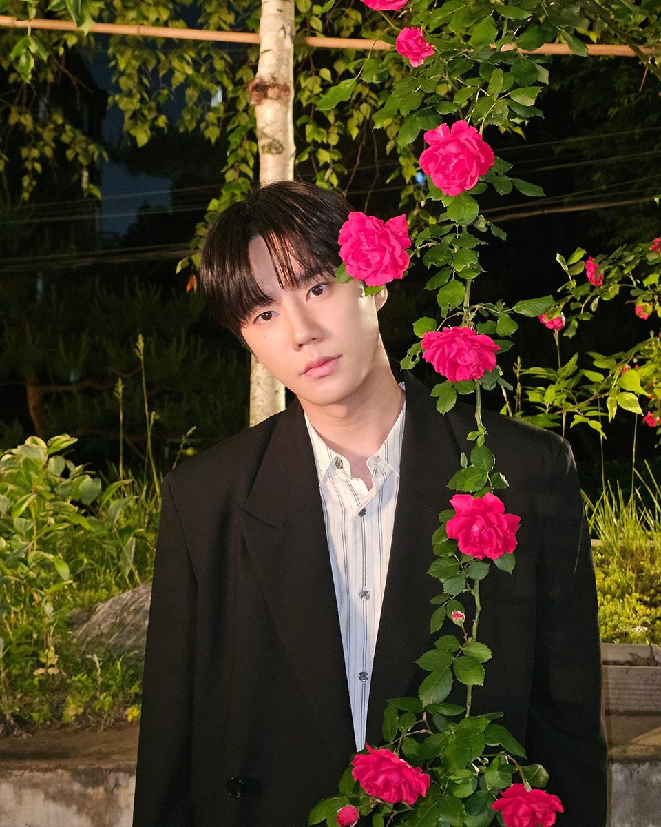 by_jun97's tweet photo. #이준영 인스타그램 (1/3) https://t.co/9dDWv0Q50Y