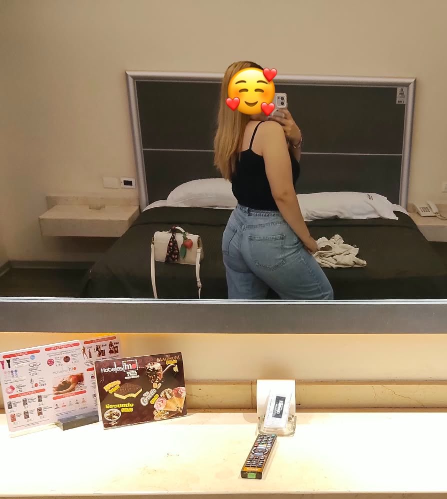 SandyCurvy20's tweet photo. Oliiiii 

Si saludan?

Ayúdenme con un rt porfiiiii ☺️

Si les gustan CURVY como yo? 🤭 https://t.co/OmN4KpuEyG