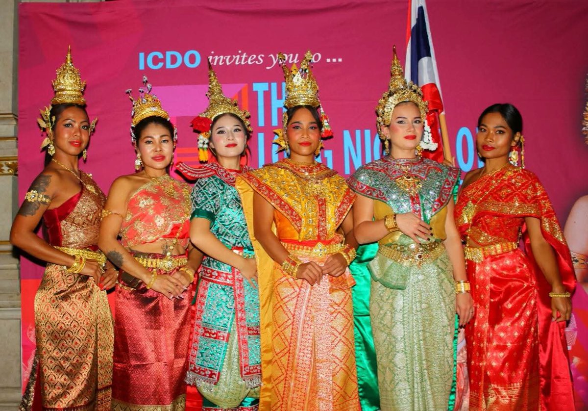Little_n88's tweet photo. Thailand proudly showcased its stunning traditional attire at the ICDO Costumes of the World Festival, held at Vienna City Hall, Austria, on Friday night, Sept 25, 2026. 🇹🇭 #ICDO #Vienna #CostumesOfTheWorld #Thailand #Thaicostume #ThaiRoyalDress #Thaidress #ThaiCulture #UNESCO https://t.co/leeGFRjYLR
