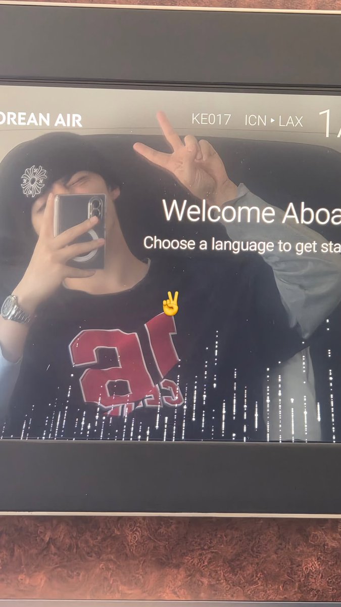wonubliss's tweet photo. sound_of_coups ✈️🖤 #에스쿱스 https://t.co/Bu99SNvRUD