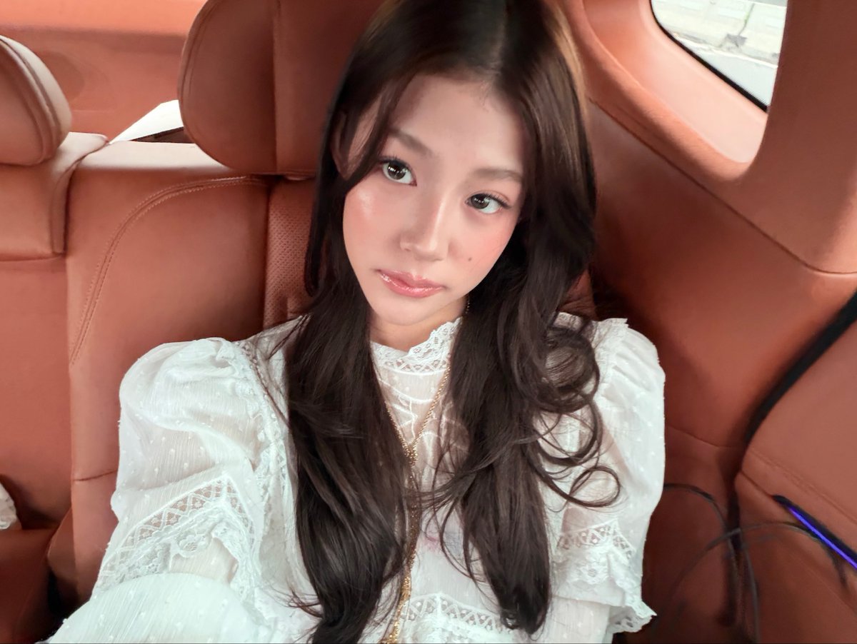 bbaiporuaryy's tweet photo. ทำงานแล้วคับ ทุกคนดูแลตัวเองเดินทางปลอดภัยนะ #bbaiporuary https://t.co/XEBxoDCljI