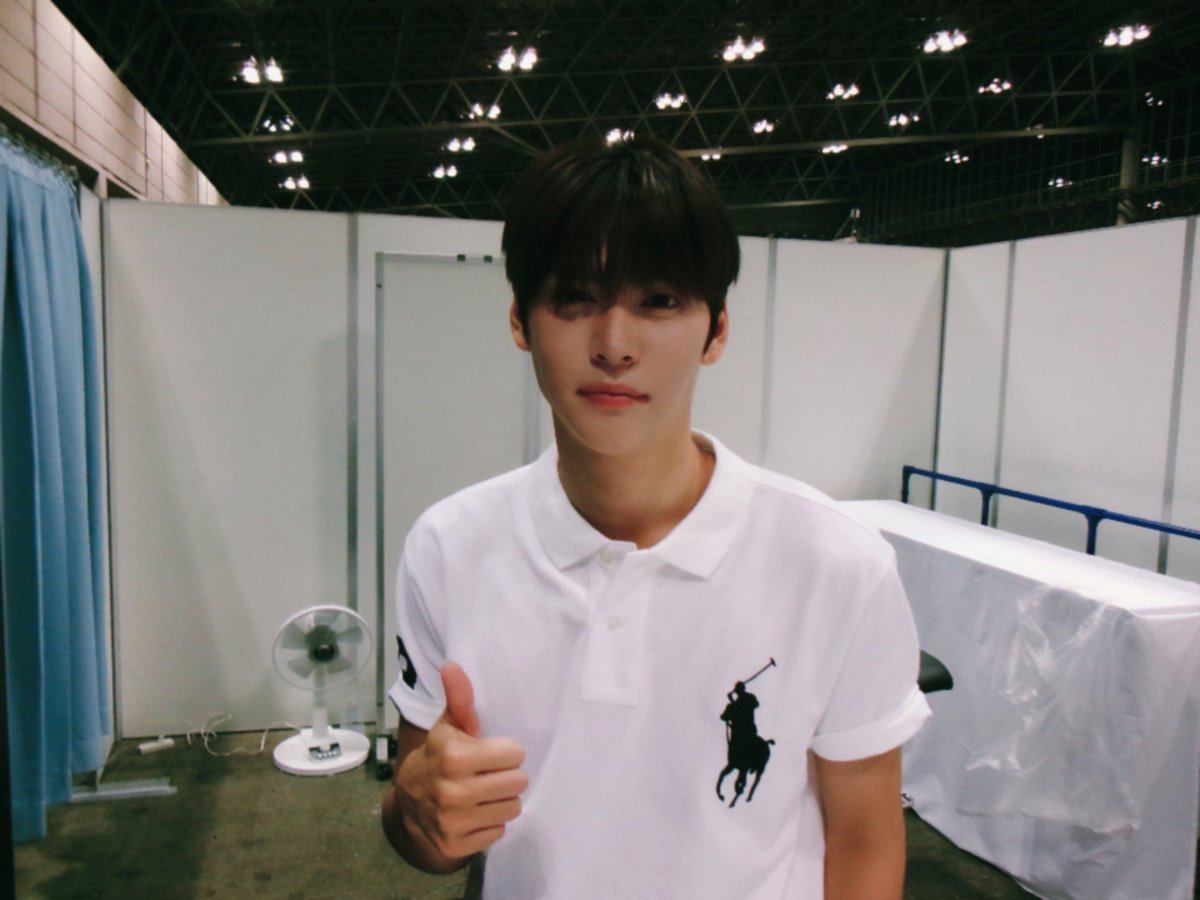 staytunedcms's tweet photo. รักผู้ชายในโปโล https://t.co/O4ZxjVDi0G