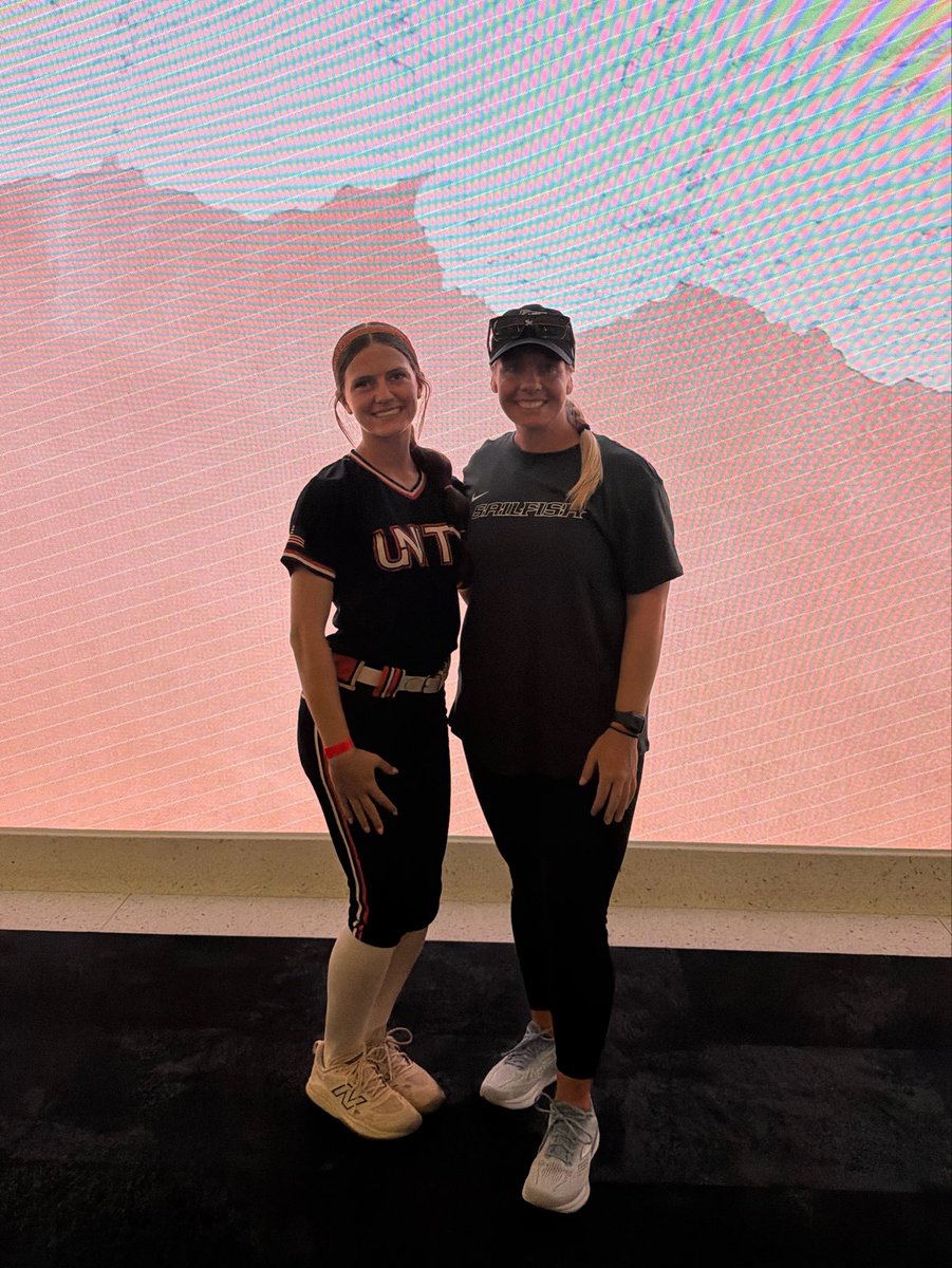 EmmaHuffman2028's tweet photo. Loved my camp at PBA this past weekend! Thanks to Coach Kasey and her team for letting this happen. https://t.co/zI29eRWCbs