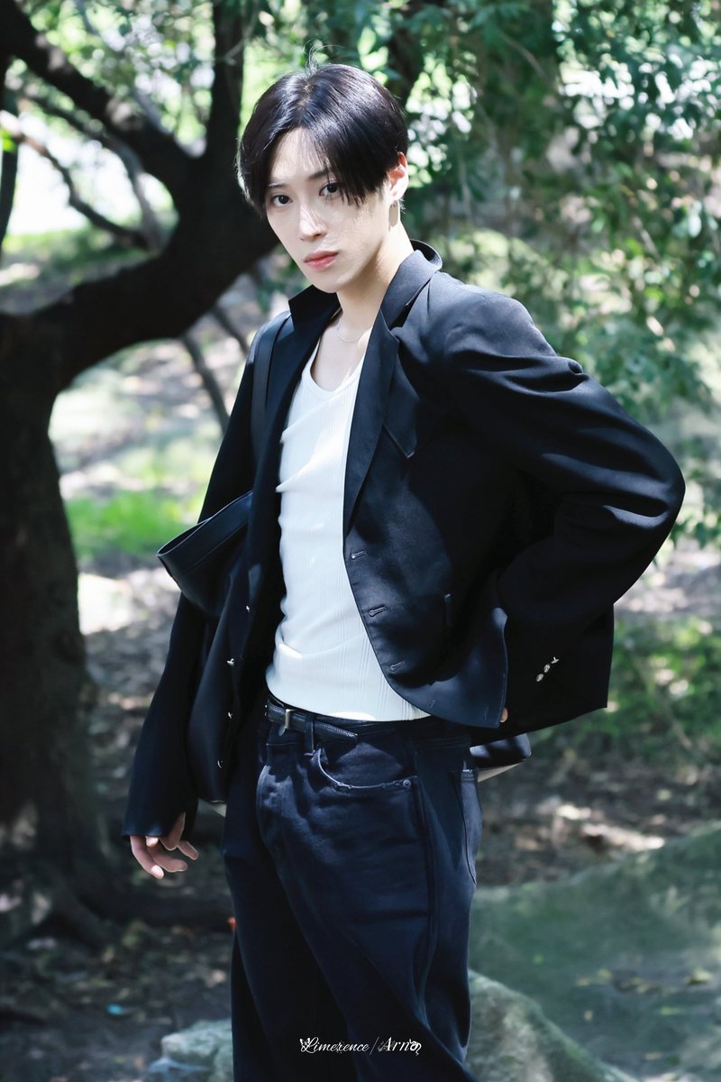 Limerence_0707_'s tweet photo. 260927

🏕️

#ARNO #아르노 #ALD1                    
#张家豪  #アルノ
#ALPHADRIVEONE #알파드라이브원 
#UNBREAKABLE_少年BEAST https://t.co/Kne6LYHAtv