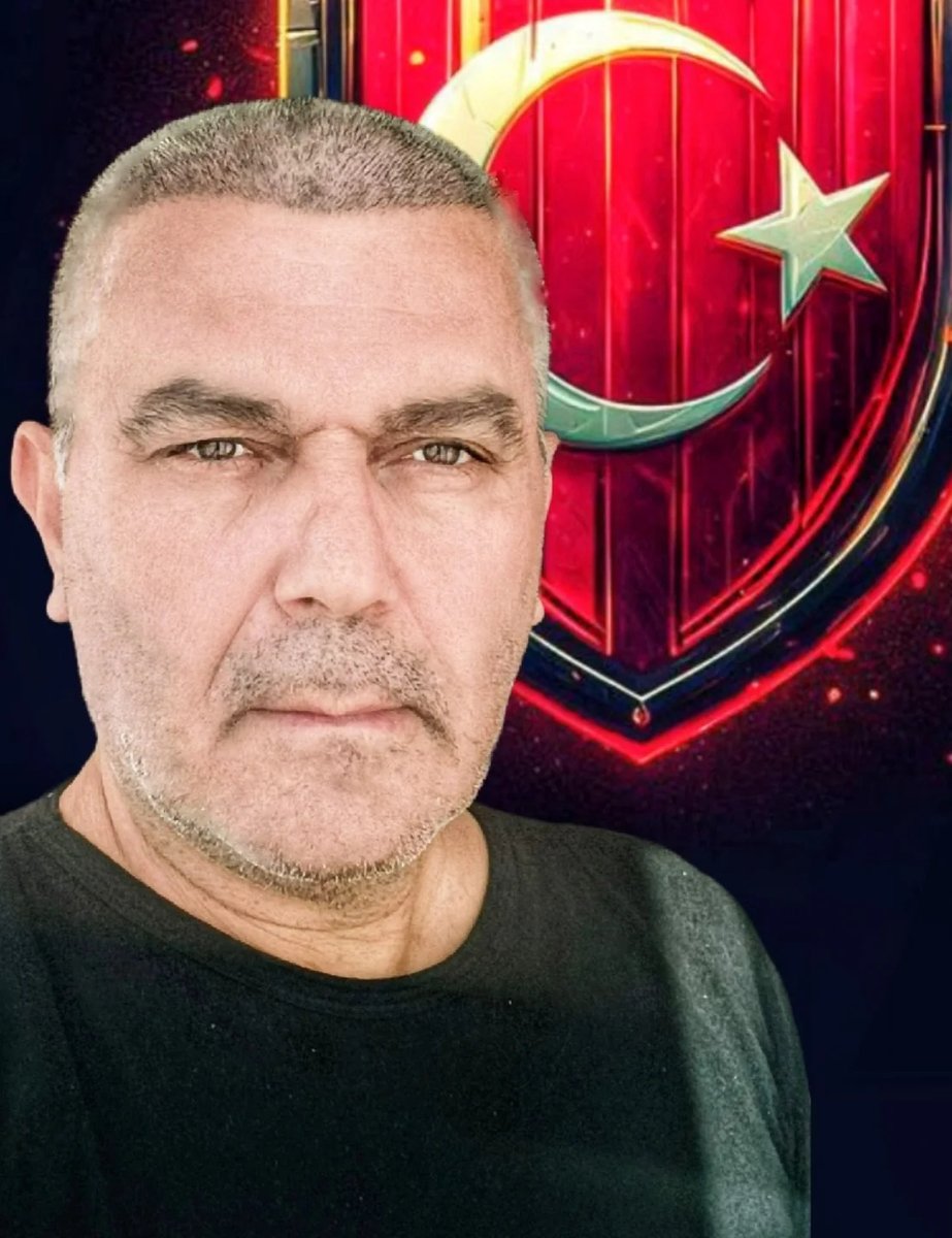 MatthyLanza's tweet photo. Sen ki namluda ateş, düşmana volkansın, kalbi vatan diye atan Türk milletinin kahramanısın... 🇹🇷҉͜͡✭ ꚧ #avşar #world #keşfet https://t.co/s5Vcf9fsHq