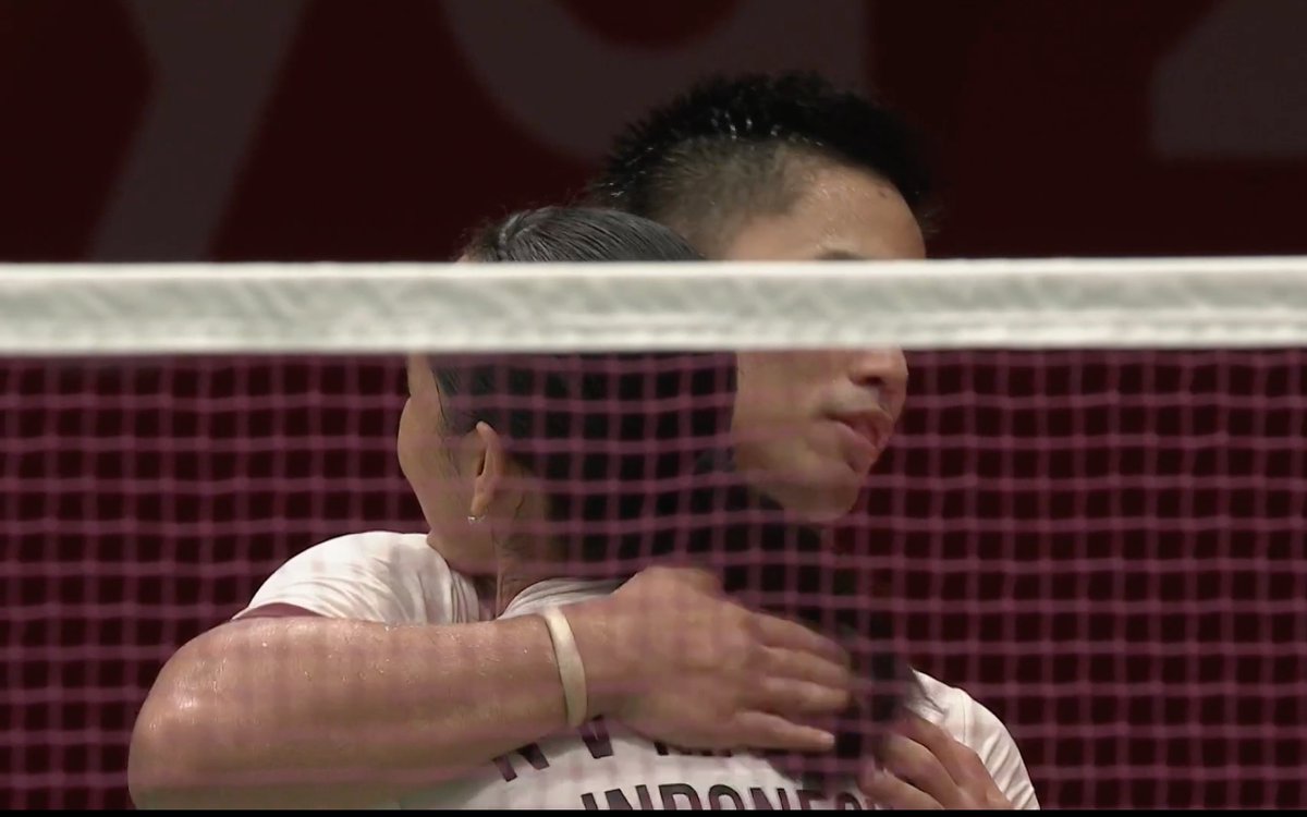 ZonaBulutangkis's tweet photo. AMRI/NITA KALAHKAN UNGGULAN 1 ASAL CHINA DENGAN STRAIGHT GAMES LANGSUNG DAN BERHAK KE FINAL #AsianGames2026!

Terakhir XD Indonesia ke Final Asiad itu Owi/Butet di Korea 2014 lalu.

GO FOR GOLD!!!! https://t.co/hq8mTyG9q4