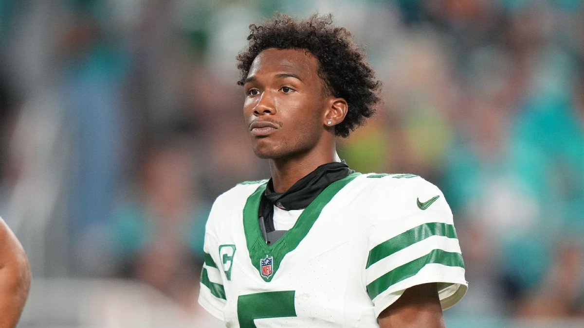 Playlikeajet1's tweet photo. Garrett Wilson after 3 games:

Targets: 27 (8th)
REC yards: 243 (9th)
REC: 21 (5th)
1st Downs: 13 (4th)

#Jets https://t.co/o1ycadyVLx