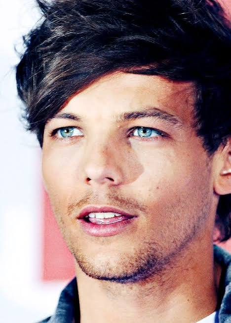 peaches00001979's tweet photo. If you have blue eyes, you owe Louis Tomlinson 28 votes in Summer Battles 2026
https://t.co/VG5WclQGwK https://t.co/p5kr7keW2k