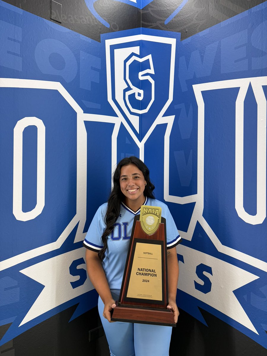 izzygarcia44's tweet photo. I’m so blessed to announce my verbal commitment to Our Lady of the Lake University!This place truly feels like home and I can’t give enough thanks to Coach Lenington, Coach Cass and Coach Gilbert for giving me this opportunity to continue my academic and athletic career.WINGS UP! https://t.co/I5Ralt1RuE