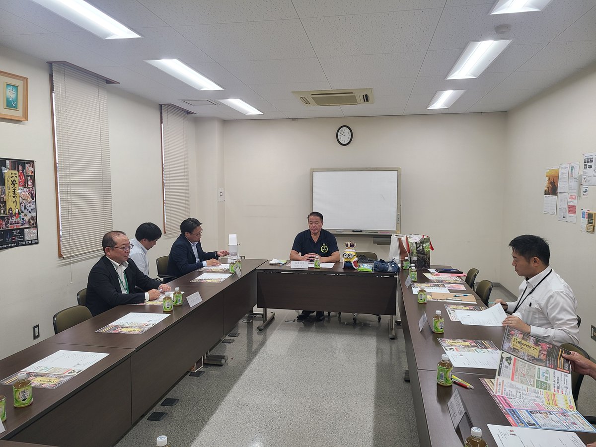 yagitakeyuki's tweet photo. 本日の午前中は木曽川商工会にて今年の一豊まつり企画委員会に出席しています。 https://t.co/RZd8GRyWFn