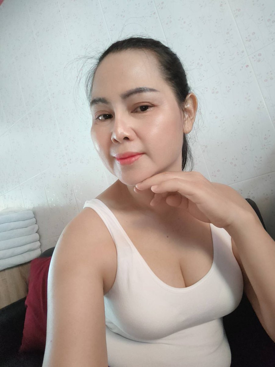 thevalneves's tweet photo. ตอนนี้ว่างคะ 😜🤪
สาวใหญ่เน้นโตๆ พร้อมคอล วีดีโอคอล สาวอวบขี้เงี่ยนเงี่ยนหีเงี่ยนควย นมใหญ่หีใหญ่ คอลเสียว เปิดกล้อง  ยืมเมจForลั่น ซักว่าวเบ็ดหีโชว์หีโชว์นม 

🆔 baamy554 

คลิปช่วยตัวเอง คลิปส่วนตัว
คลิปเย็ดมันส์ๆ #rtxxdm #สาวใหญ่
#รับเปิดกล้อง #คอลเสียว #รับคอล #เปิดกล้อง https://t.co/yWsyVAgyOk
