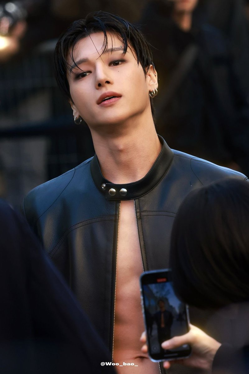 Just_wy_'s tweet photo. 🖤 https://t.co/D6hCQHWE08