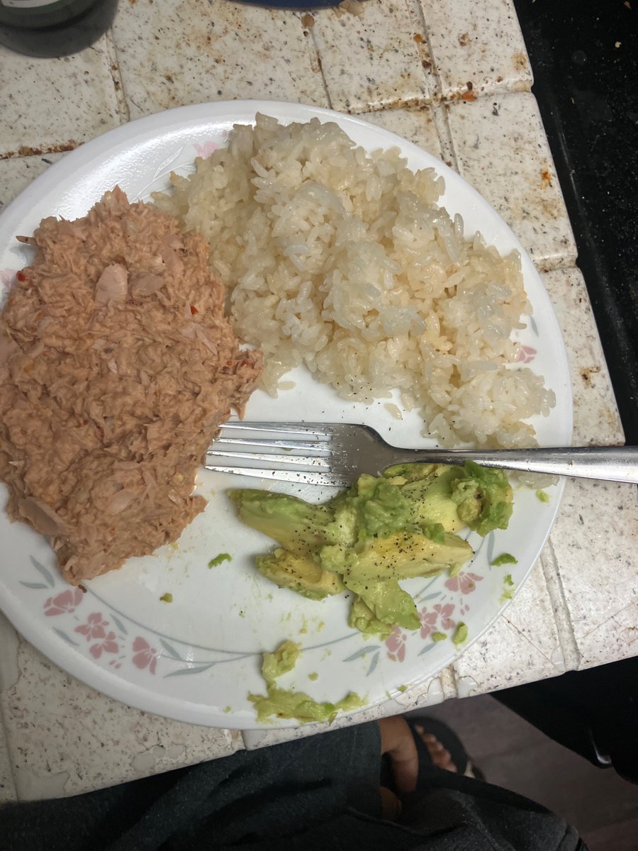 dykeniggayuri's tweet photo. Omad https://t.co/VsFNmxZFSF