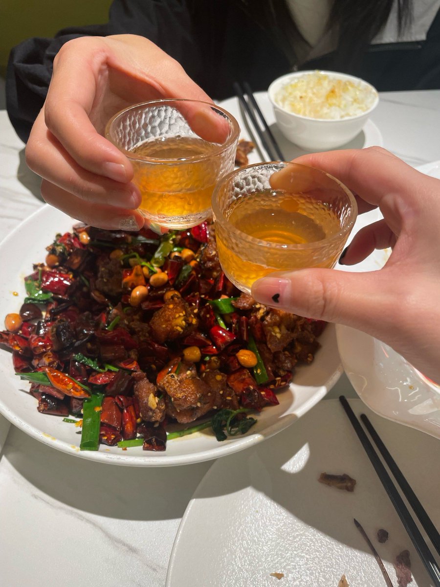 Cerhol1's tweet photo. Today’s chaos We grabbed tangsuyuk (sweet and sour pork) at a hole-in-the-wall, laughed till our sides hurt, and it’s the kind of silly, warm mess that makes the week feel worth it. https://t.co/m3FMl0PWhS