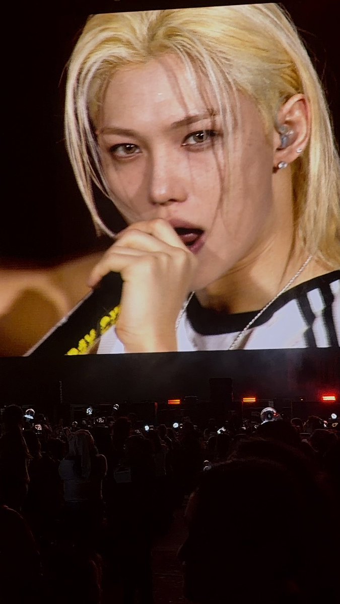 Faxlixx's tweet photo. @chocobrow_nie https://t.co/EBQBEAUYsr