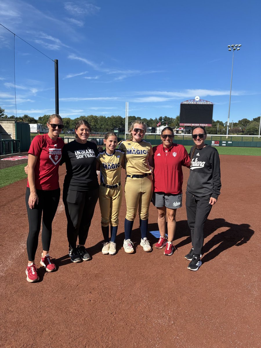 LivSoftball2031's tweet photo. I had so much fun with friend @brisweet2031 and teammate Emersyn at the IU Prospect Camp yesterday. It was a beautiful day to play on IU’s Andy Mohr field and learn from Coach Stanton and team. Thank you for the opportunity. 

@CoachStanton @PrepSoftball @MagicGold2031 https://t.co/0WnAw7XAvH