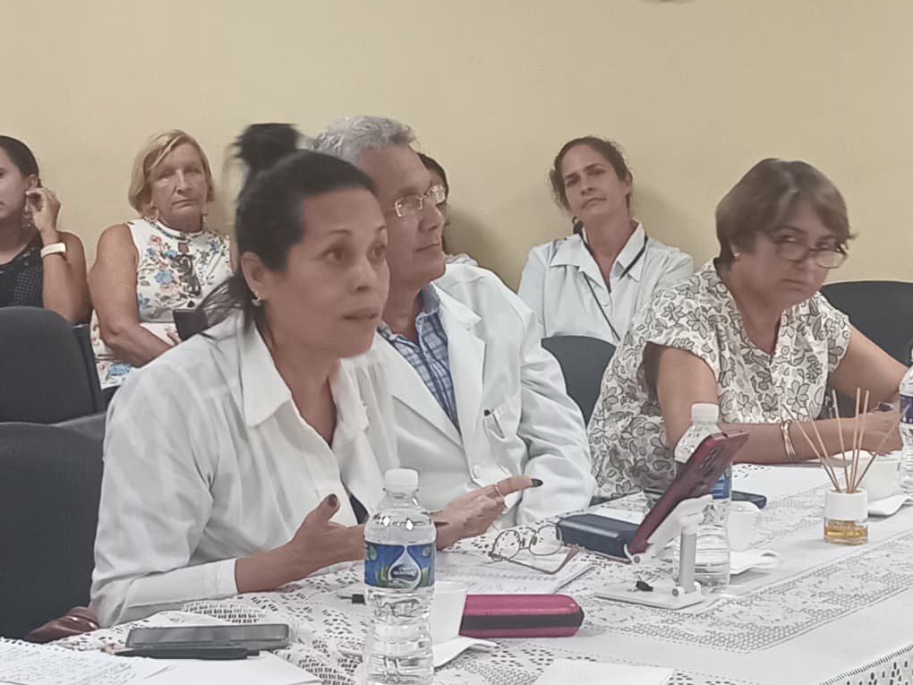 DHpuh98856's tweet photo. Taller 3 doctorando Dr. Andrés Andrés Matos.
El tribunal, integrado por especialistas de alto nivel, sostuvo un intercambio riguroso que fortaleció la propuesta.
#ciencia #doctorando #pediátricoholguín #investigación https://t.co/hhGR8MihTP