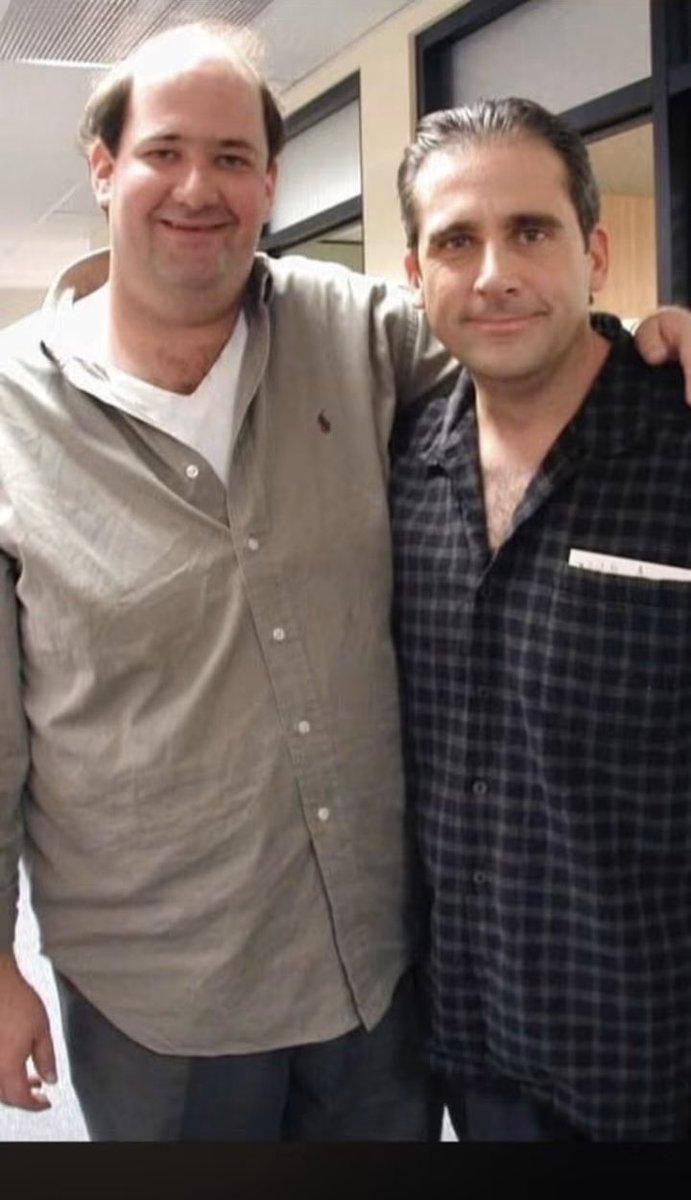 MobstersDaily's tweet photo. James Gandolfini and Michael Imperioli in 2001 https://t.co/aIWhxmblU0
