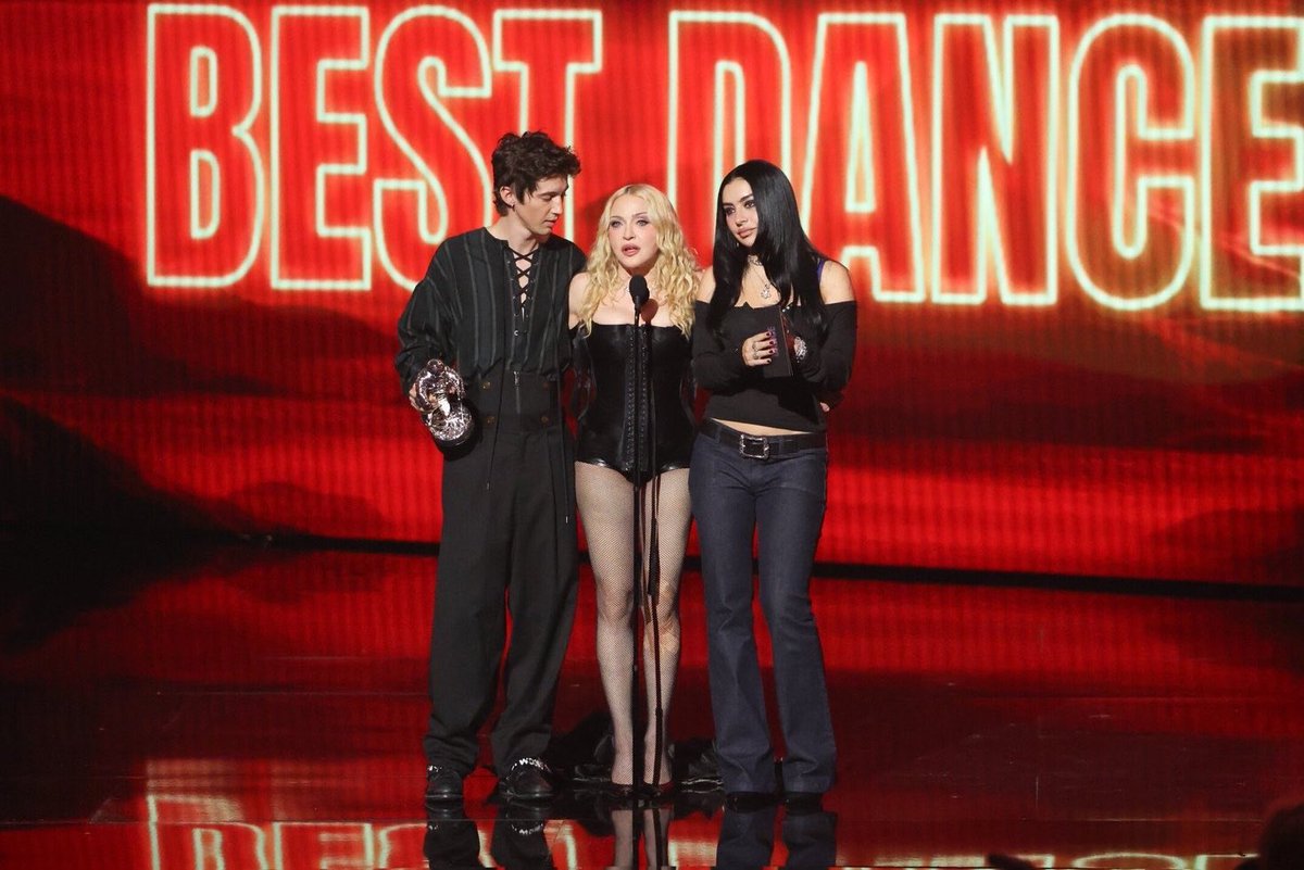 UpdatedTS's tweet photo. Troye alongside Madonna and Charli XCX onstage at the #VMAs 🥹❤️ https://t.co/HJgSeVtmqG