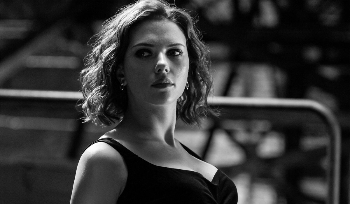 caeeelovesnat's tweet photo. the fact that Scarlett Johansson was on the phone with Feige when he told her Natasha was dying in Endgame she js went "Okay" hung up then cried in the shower later she loved Natasha SO much she literally made an Instagram account named after her that was not just a role to her https://t.co/r2ch0NPolF