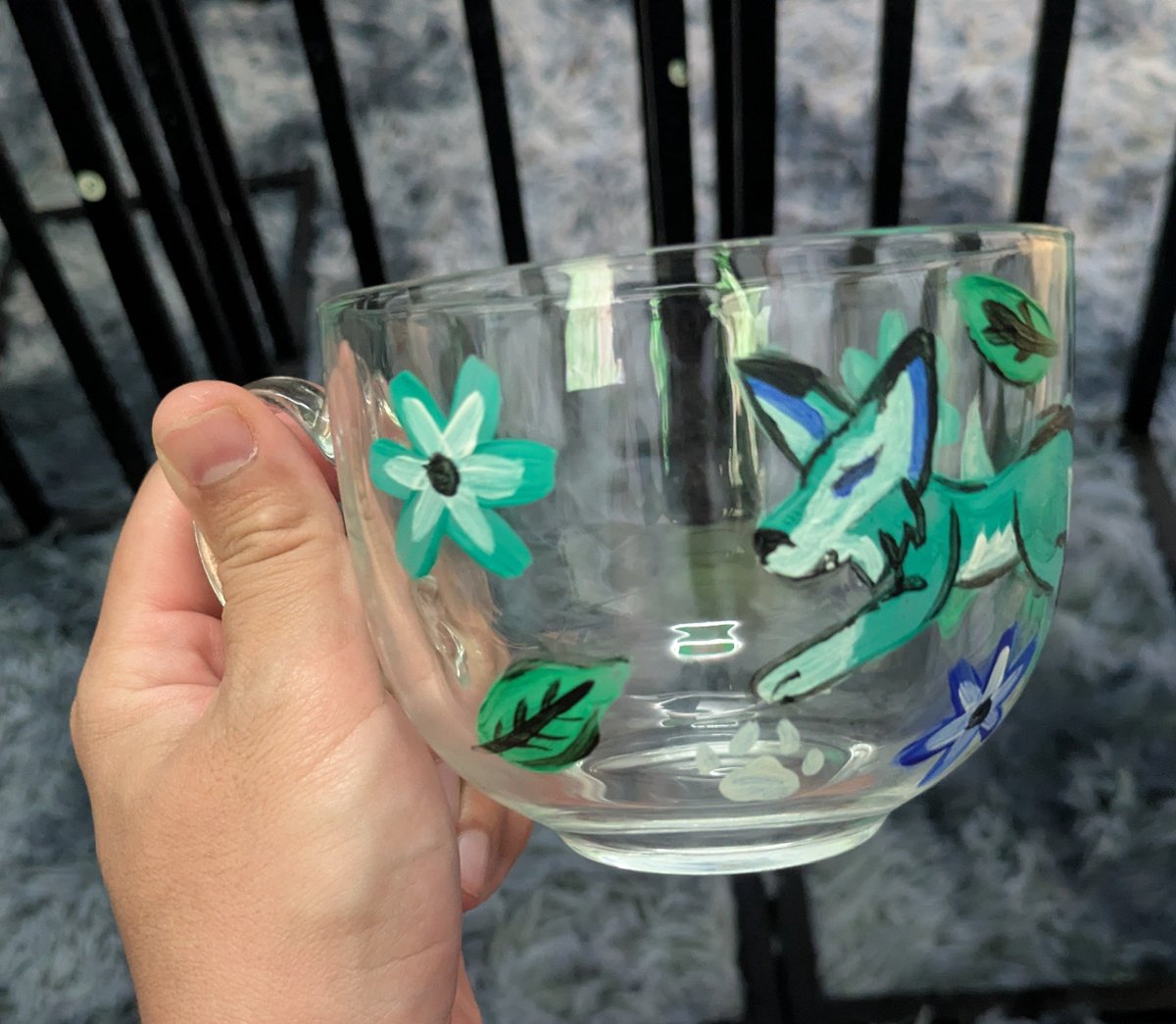 VegaFoxWolf's tweet photo. I just finished painting my new coffee cup and I am very proud of it. 🥰 https://t.co/q22NbuVzNQ