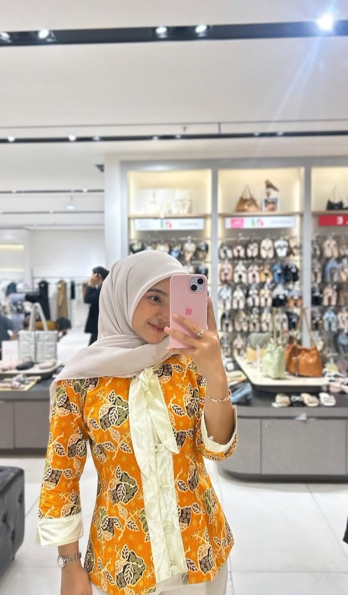 ladyy202's tweet photo. Avail inc/exc ya mas 📌
 #availjember #expojember #bojember https://t.co/JDmsiIw2Ft