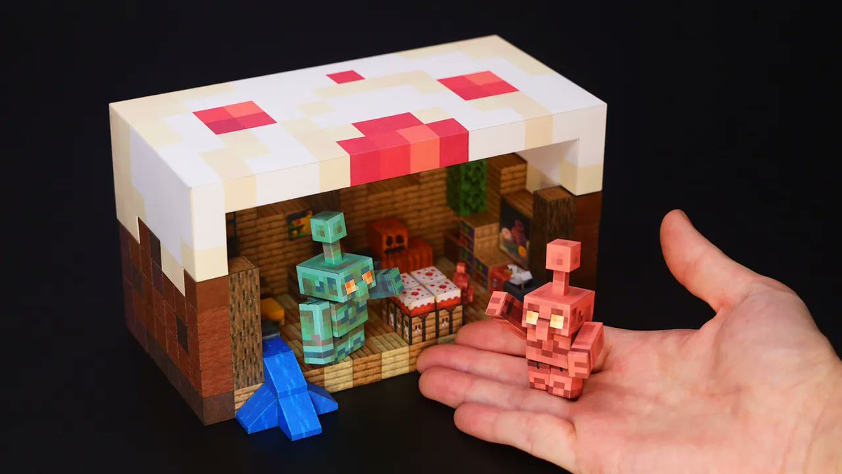 t_kamichika's tweet photo. チャンネル登録者数が160万人を突破しました。

先日のMinecraft Liveをきっかけに、「紙マイクラ」を知ってくださった方もいて、とても嬉しいです。
紙とハサミから始まったこの作品づくりを、こんなにたくさんの方に見ていただけるなんて思っていませんでした。感謝です。

これからも自分の作りたいものを、心を込めて作っていきます。

#紙マイクラ #Minecraft #マイクラ