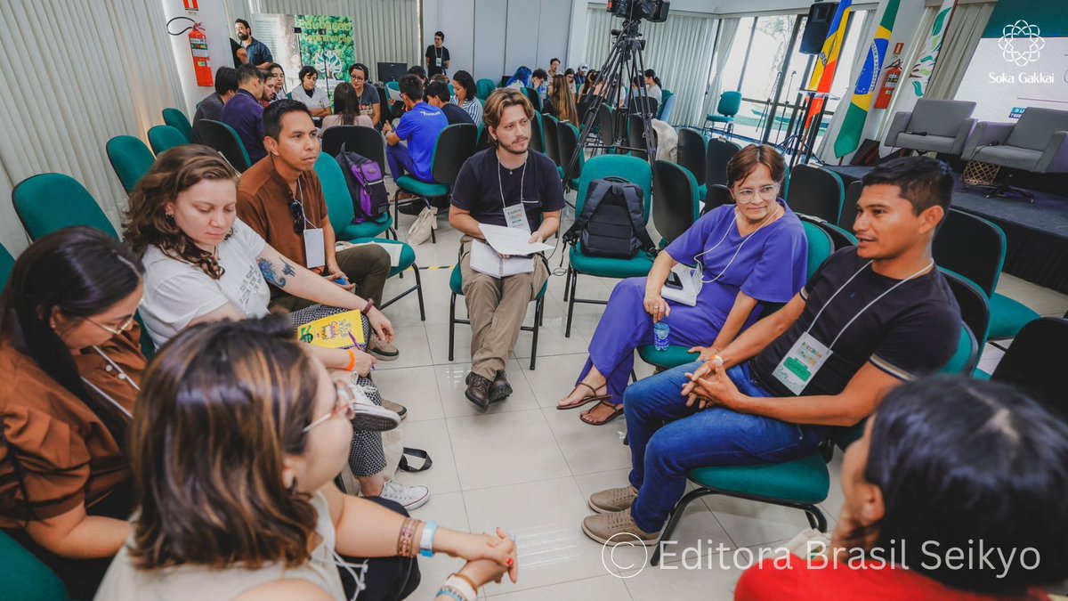 sgi_info's tweet photo. 🆕News: Youth leaders from the Amazon region gathered at the Soka Amazon Institute in Manaus, Brazil, for the Amazonian Youth Summit 2026, held Aug. 31–Sept. 1 and cohosted by the Club of Rome, Earth Charter International (ECI), the Soka Amazon Institute and the SGI. 
The summit is part of "It's Time for a Human Revolution," a joint project of the Club of Rome and Soka Gakkai marking the 40th anniversary of 𝘉𝘦𝘧𝘰𝘳𝘦 𝘐𝘵 𝘐𝘴 𝘛𝘰𝘰 𝘓𝘢𝘵𝘦, a dialogue between Club of Rome Cofounder Aurelio Peccei and @daisakuikeda_of. 

The first day featured government representatives and scholars, including Club of Rome Co-President Silvia Zimmermann del Castillo, who recalled that Peccei and Ikeda shared the conviction that solving global challenges requires inner change, or "human revolution," and ECI Executive Director Mirian Vilela, who spoke of ECI and SGI's long-standing collaboration on education for sustainable development.

The second day brought together local students and young people to discuss ways of tackling problems facing the Amazon region and the role of human revolution. Two speakers recalled how visiting the Amazon Institute and learning about environmental protection as schoolchildren changed the course of their lives. Nobuyuki Asai, Director for Sustainable Development and Humanitarian Affairs of the SGI Peace Center, recalled Ikeda’s identification of wisdom, courage and compassion as the qualities of a global citizen, saying this focus on humanity's inner dimension aligns with recent developments at the UN.

#SokaGakkai #BuddhisminAction #SokaGakkaiNews
