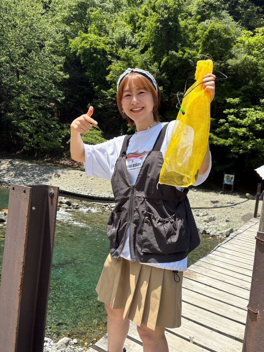 gumorusou_staff's tweet photo. 📸スタッフオフショット公開中📸

スタッフオフショットが更新されました✨

ぐーもる荘アプリ内にて公開しておりますので、
ぜひチェックしてください👀💕

今後も不定期で更新予定です💭
お楽しみに♪

#ぐーもる荘　#徳井青空 https://t.co/SPTUcxOY8o