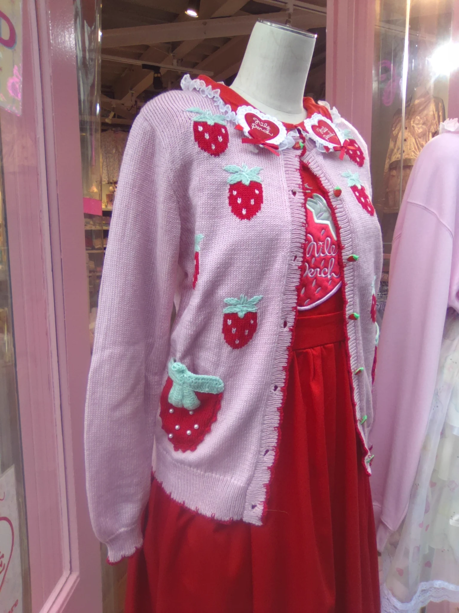 NILE PERCH в X: „?→ トレーナー¥14000(¥15400) カットソー￥8200 
