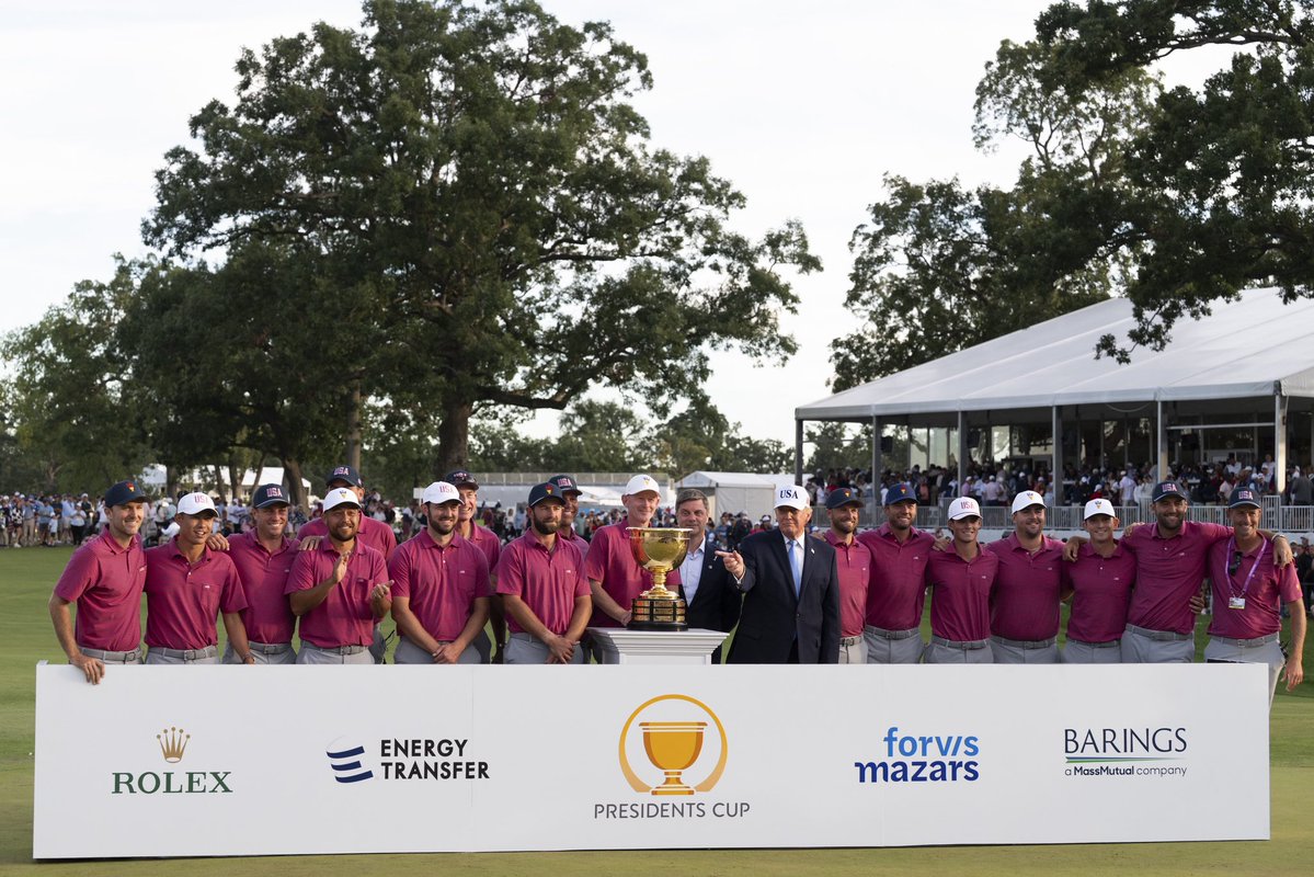 WhiteHouse's tweet photo. Presidents Cup 2026.

🇺🇸🇺🇸 USA 🇺🇸🇺🇸 https://t.co/vG5FtOoTMS