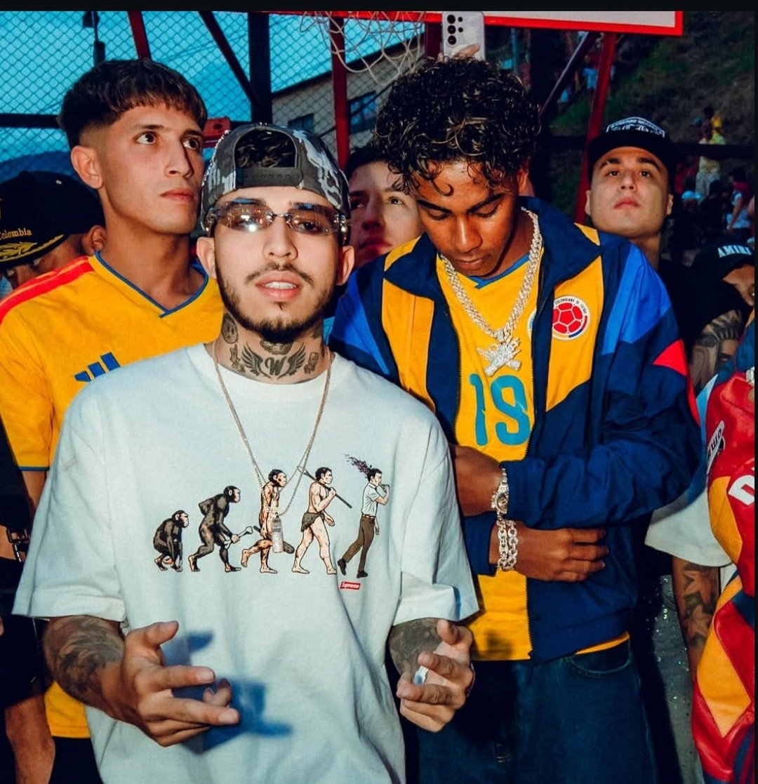 juren_clips's tweet photo. @kickespanol @WestCOL Kick tu sabes que papi es papi kick col https://t.co/pjVvpVOUzS