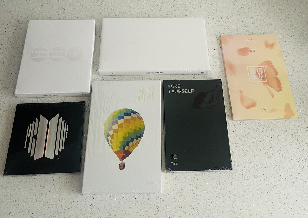 snowflowergifts's tweet photo. bts album bundle giveaway! 
⠀⠀ ⠀⠀ ⠀⠀ ⠀⠀ ⠀⠀ ⠀⠀ ⠀⠀:¨ ·.· ¨:
⠀⠀ ⠀⠀ ⠀⠀ ⠀⠀ ⠀⠀ ⠀⠀ ⠀⠀ `· . 𐙚
rt &amp; like
followers only
worldwide | ends oct 7

#ARIASBTS https://t.co/nyK5XurPXb