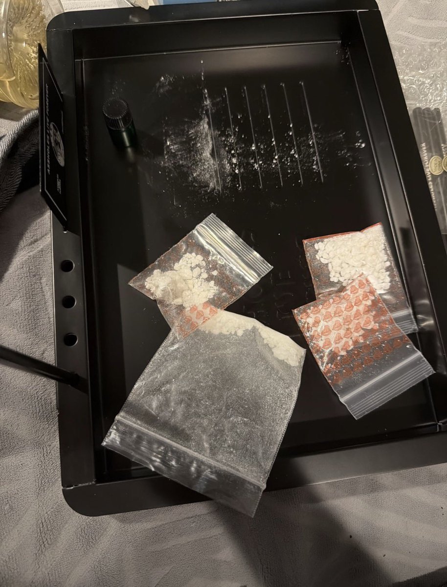dimitri6z's tweet photo. Hopefully this lasts me all week 😅 #drugtwt https://t.co/E9FztHNJ6a