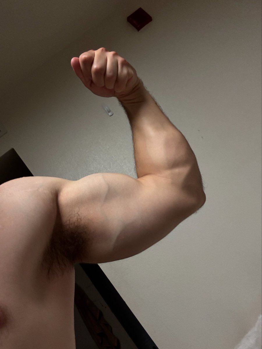 hoeylol tweet picture