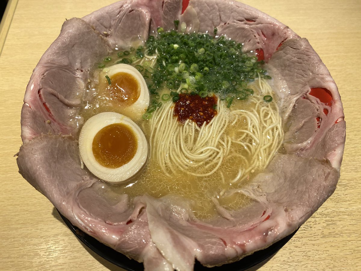 TerubouM's tweet photo. @kuroyuki6070 僕は、久しぶりのモヒカンラーメン😋 https://t.co/SmXOkPktz3